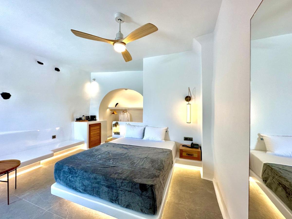 Eteoro Suites Imerovigli  Bagian luar foto